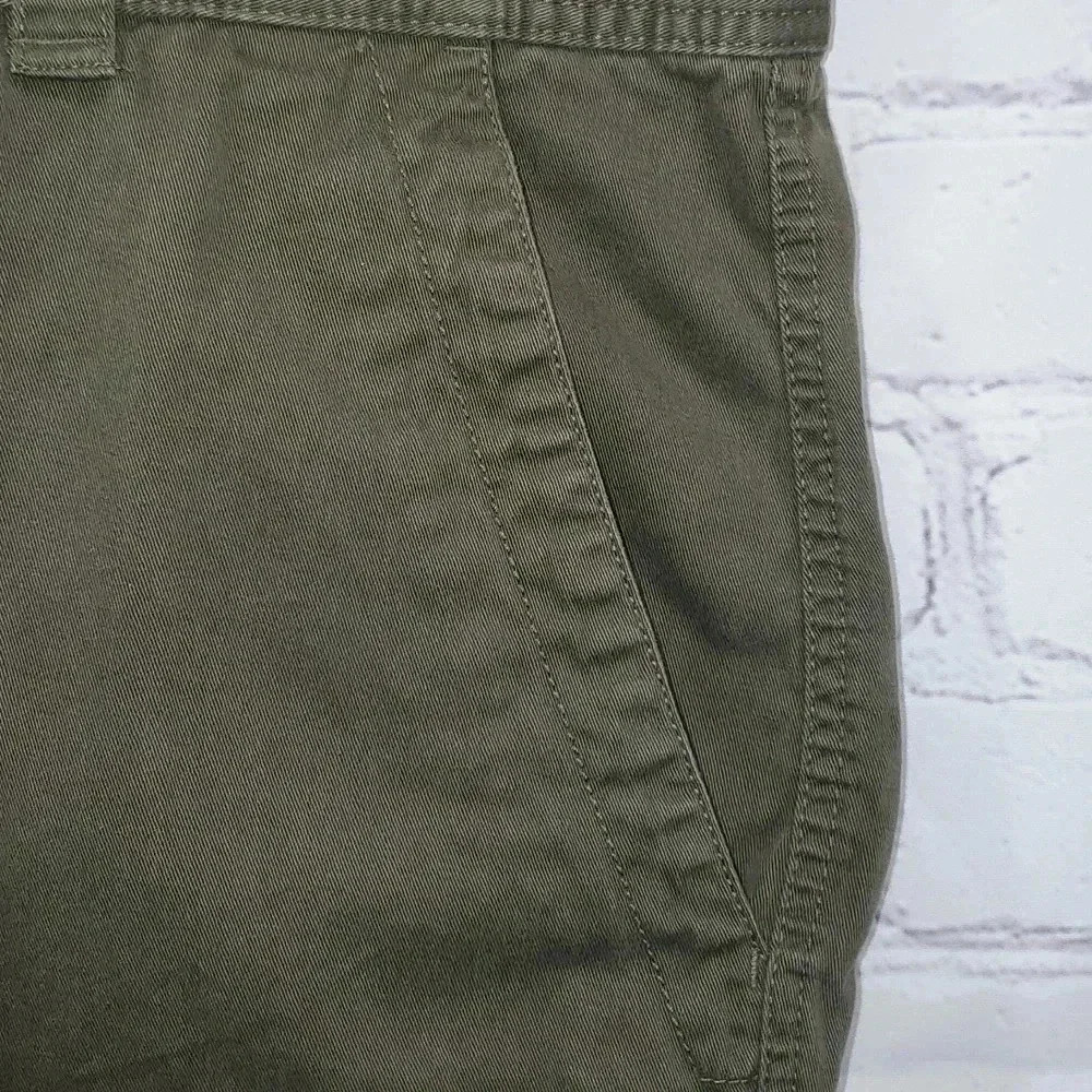 Columbia Shorts Cargo Army Green Size 42 - Picture 5 of 13